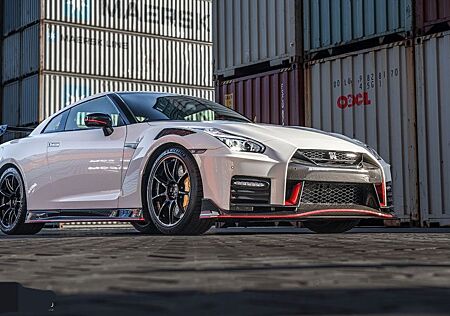 Nissan GT-R NISMO MY20 Europe TAG Heuer