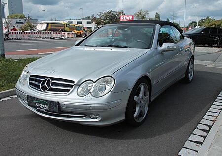 Mercedes-Benz CLK 320 /Klima/SHZ/PDC/Leder/Navi/BI-Xenon