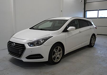 Hyundai i40 1,7 CRDI CW 141ps blue Premium