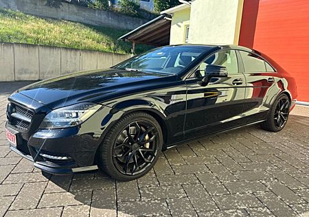 Mercedes-Benz CLS 500 CLS 500BE TOP ZUSTAND AMG Kamera LED H&K