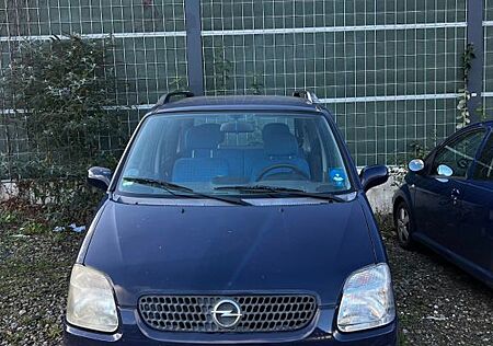 Opel Agila 1.0 -