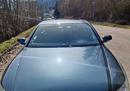 VW Phaeton Volkswagen 3.2 V6 Tiptronic 5-Sitzer Standard