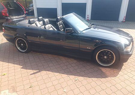 BMW 318i Cabrio