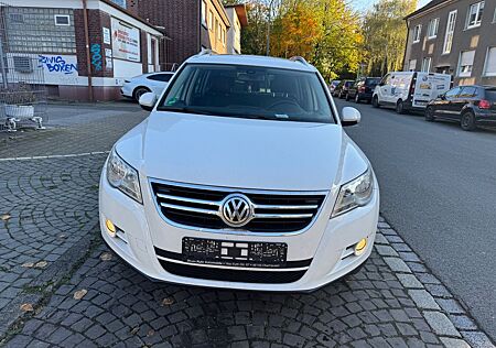 VW Tiguan Volkswagen Sport & Style BMT