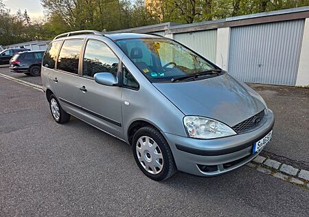 Ford Galaxy 2.0