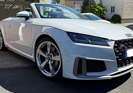 Audi TT 45 TFSI S tronic quattro Roadster -