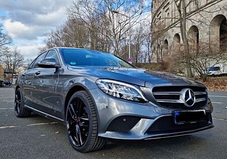 Mercedes-Benz C 200 W205