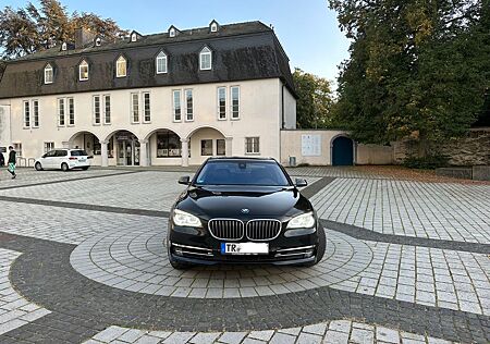 BMW 740d xDrive Gute Ausstattung ATM 40.000 km