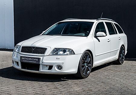 Skoda Octavia Combi RS 1 HAND