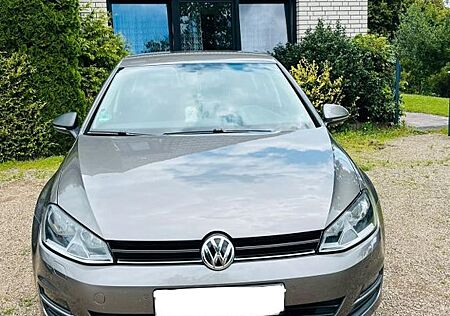 VW Golf Volkswagen 1.6 TDI Comfortline BlueMotion Comfortline