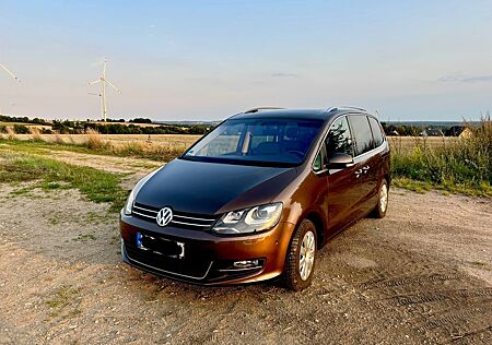 VW Sharan Volkswagen 2.0 TDI DSG 125kW BMotion Tech Highli...