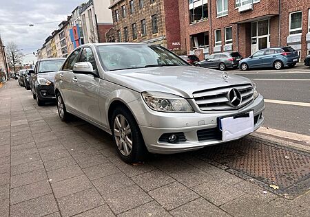 Mercedes-Benz C 180 EDITION Autom. Schiebedach Klima