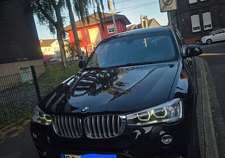 BMW X3 xDrive20d - von privat