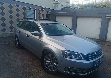 VW Passat Variant Volkswagen 2.0 TDI SCR Comfortline Varia...
