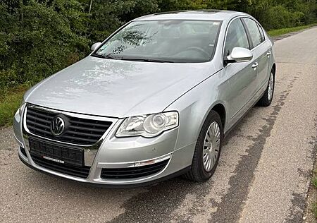VW Passat Volkswagen 2.0 TDI DPF Comfortline Comfortline