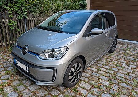 VW e-up! Volkswagen e-up! Max > Vollaustattung + viele Extras