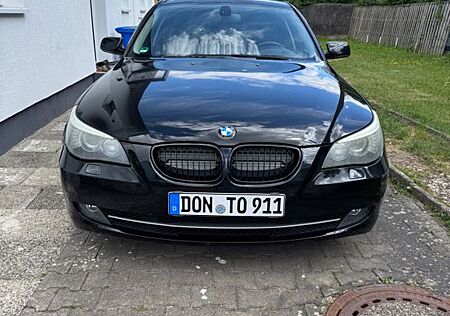 BMW 525xd -