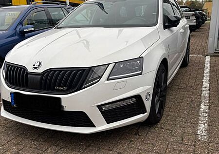 Skoda Octavia 2.0 TSI RS Combi RS