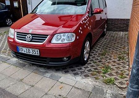 VW Touran Volkswagen 2.0 TDI DSG DPF Trendline Trendline