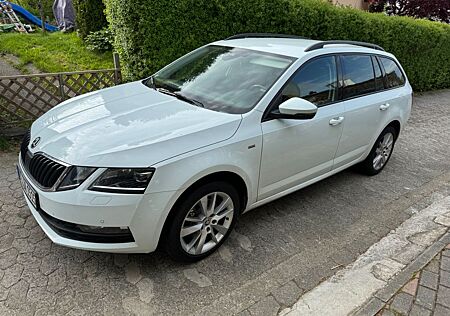 Skoda Octavia 2.0 TDI DSG CLEVER Tempomat AHK