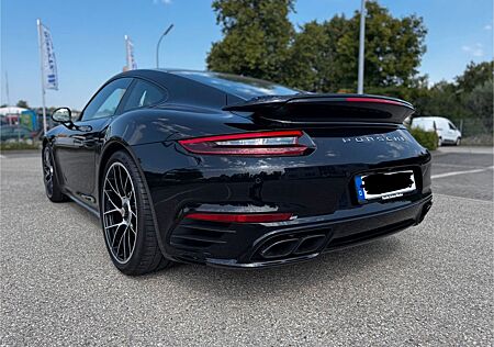 Porsche 991 Turbo S Coupé Appr 05/27 / Lift / Burmester