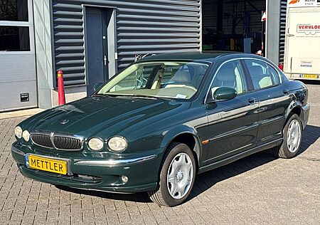 Jaguar X-Type 2.0 V6, cruise control, PDC, airco