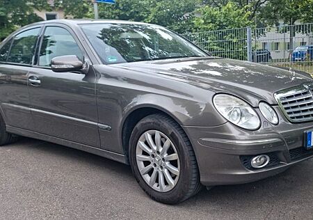 Mercedes-Benz E 220 CDI Elegance