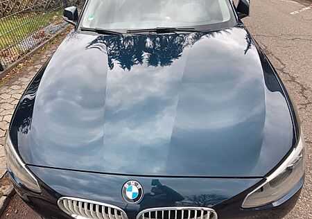 BMW 114i -