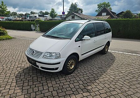 VW Sharan Volkswagen Sportline 4Motion
