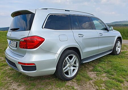 Mercedes-Benz GL 350 BlueTEC 4MATIC - AMG Designo
