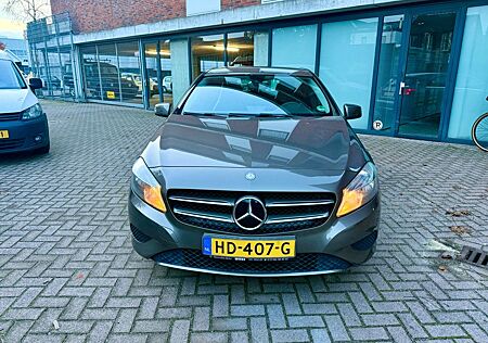 Mercedes-Benz A 180 -