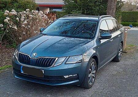 Skoda Octavia 2.0 TDI SCR Soleil DSG AHK SHZ LED ACC