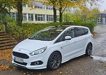 Ford S-Max Bi-Turbo ST AHK Pano SH 8x 19´Alu TÜV neu