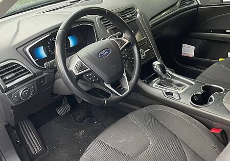 Ford Mondeo 2,0 Hybrid Automatik Turnier Hybrid
