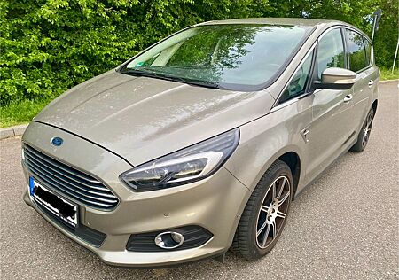 Ford S-Max gebraucht kaufen Ford S-Max 2,0TDCi Bi-Turbo 154kW Titanium PShift...