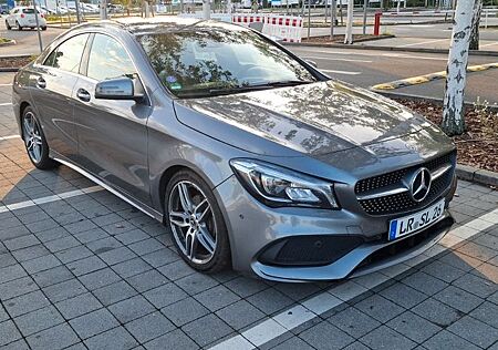 Mercedes-Benz CLA 200 -AMG*Neuer Tüv*Led*Scheckheft*Ambiente*