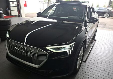 Audi e-tron SPORTBACK 55 MATRIX/ACC/HuD/PANO/AHK/360°