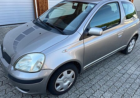 Toyota Yaris 1.0 Sol