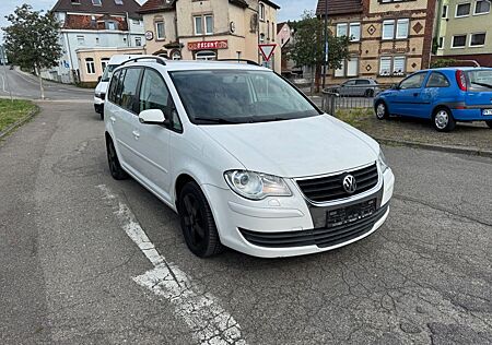 VW Touran Volkswagen Trendline 7 Sitze Neue TÜV