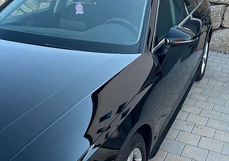 Audi A4 40 TFSI S tronic Avant