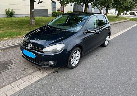 VW Golf Volkswagen 1.2 TSI 63 kW Style Style