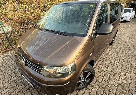 VW T5 Multivan Volkswagen 2.0 140PS/Tempomat/Shz./PDC/AHK/7.Si