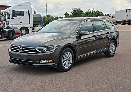 VW Passat Volkswagen 1.6 TDI DSG Comfortline,