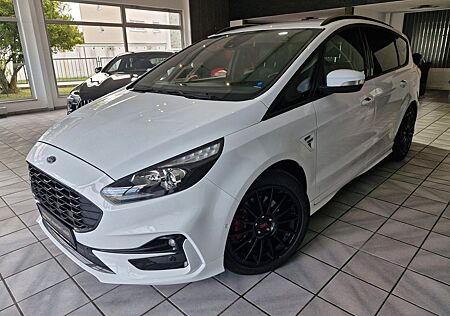 Ford S-Max *ST-Line*