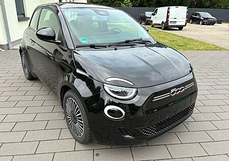 Fiat 500E 500 e Icon