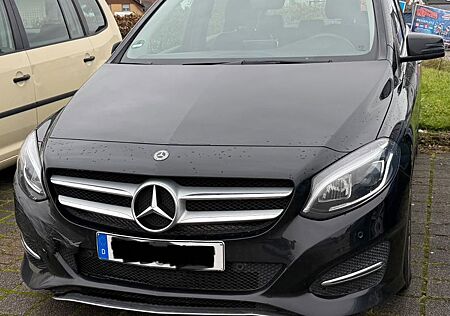 Mercedes-Benz B 180 d -Automatik LED-Scheinwerfer Kunstleder T