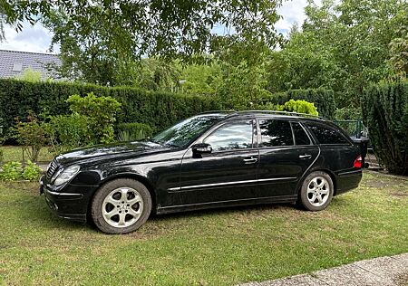 Mercedes-Benz E 270 CDI T AVANTGARDE Avantgarde