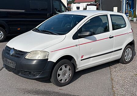 VW Fox Volkswagen Basis 1,2 Servo TÜV 05/2026