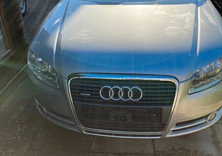 Audi A4 2.0 TDI (DPF) quattro Avant -
