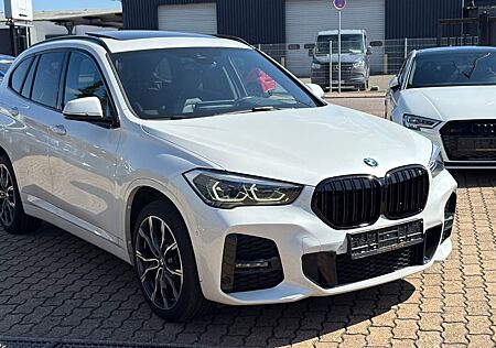 BMW X1 sDrive 20i*M-SPORTPAKET*PANO*KEYLESS*HUD*LED*